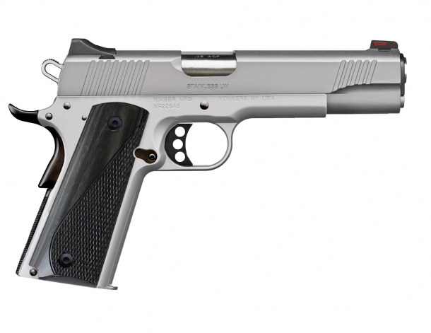 Pistole Kimber 1911 Lightweight, novità per il 2021 Pistola Kimber Arctic LW calibro .45 ACP, lato destro