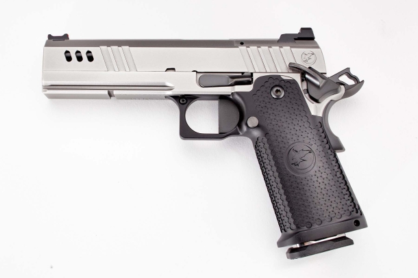 Nighwhawk Custom BDS9: una 1911 da competizione di altissimo livello! Nighwhawk Custom BDS9: una 1911 da competizione di altissimo livello!