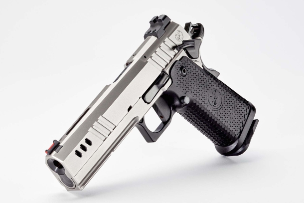Nighwhawk Custom BDS9: una 1911 da competizione di altissimo livello! Nighwhawk Custom BDS9: una 1911 da competizione di altissimo livello!