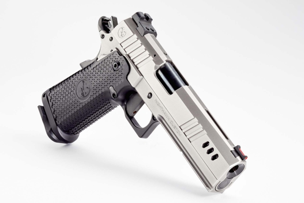 Nighwhawk Custom BDS9: una 1911 da competizione di altissimo livello! Nighwhawk Custom BDS9: una 1911 da competizione di altissimo livello!