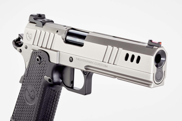 Nighwhawk Custom BDS9: una 1911 da competizione di altissimo livello! Nighwhawk Custom BDS9: una 1911 da competizione di altissimo livello!