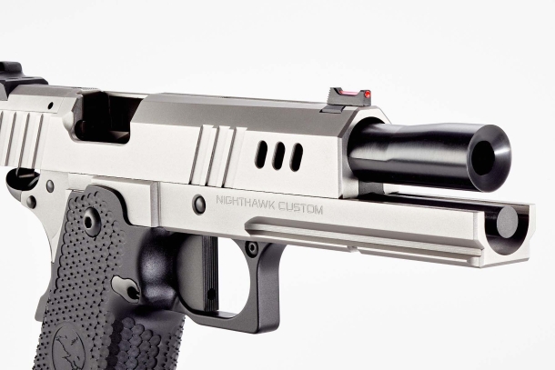 Nighwhawk Custom BDS9: una 1911 da competizione di altissimo livello! Nighwhawk Custom BDS9: una 1911 da competizione di altissimo livello!