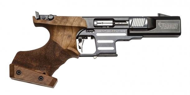 Pardini All in One: una pistola per tre discipline Pistola Pardini SP Rimfire calibro .22 Long Rifle