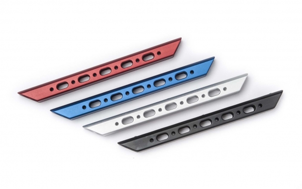 La Pardini K10 si rinnova Il copricanna destinato a ospitare i contrappesi è disponibile in 4 colori