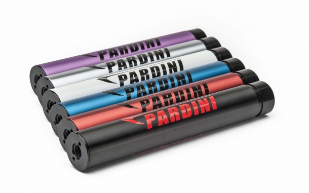 La Pardini K10 si rinnova Con i serbatoi disponibili in una varietà di 6 colori, sono 24 le variazioni cromatiche disponibili per la K10