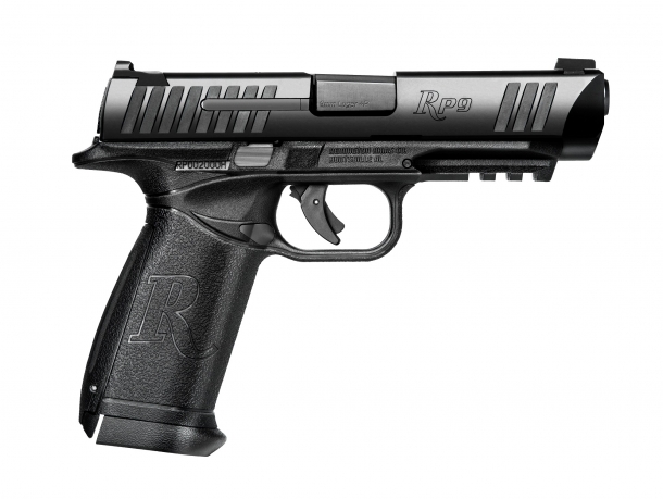 Remington RP9: the new polymer pistol from the "Big Green R" Right side of the Remington RP9 pistol