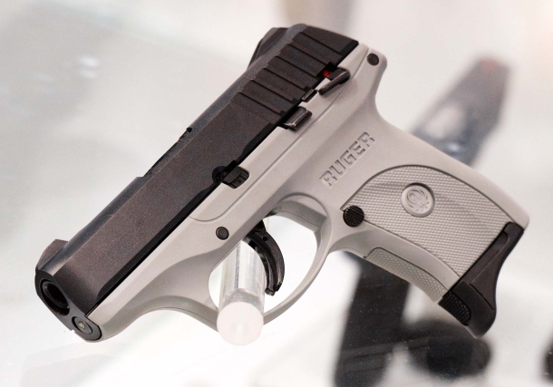 Ruger MAX-9, nuova pistola subcompatta da difesa