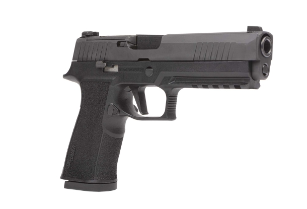 SIG Sauer's new P320-XTEN semi-automatic pistol in 10mm Auto SIG Sauer's new P320-XTEN semi-automatic pistol in 10mm Auto