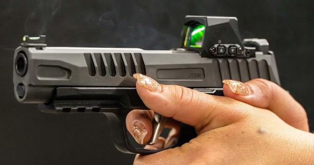 New SIG Sauer P365-FUSE semi-automatic pistol New SIG Sauer P365-FUSE semi-automatic pistol