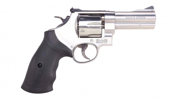 Smith & Wesson 610: the 10mm Auto revolver returns Smith & Wesson 610 revolver 4" barrel