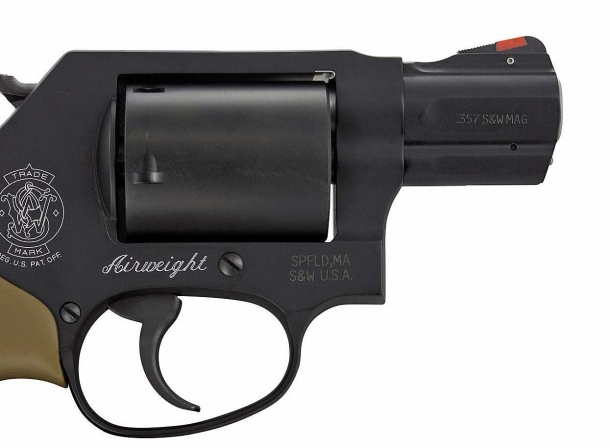 Smith & Wesson introduces the new Model 360 revolver ...and a red ramp front sight for faster target acquisition