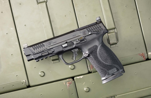 Smith & Wesson introduces the M&P M2.0 10mm Auto pistol series Smith & Wesson introduces the M&P M2.0 10mm Auto pistol series
