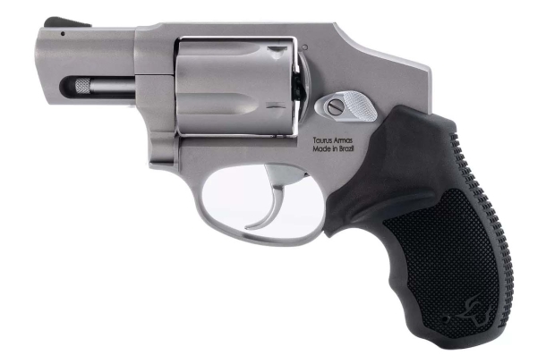 Taurus 850, il nuovo revolver da porto occulto Revolver Taurus 850 calibro .38 Special, versione inox con canna da 2" – lato sinistro