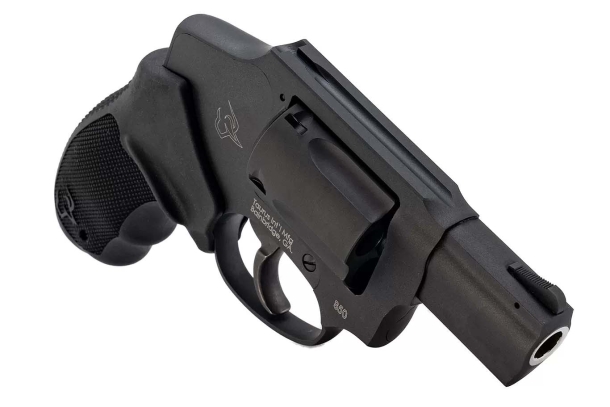 Taurus 850, il nuovo revolver da porto occulto Taurus 850, il nuovo revolver da porto occulto