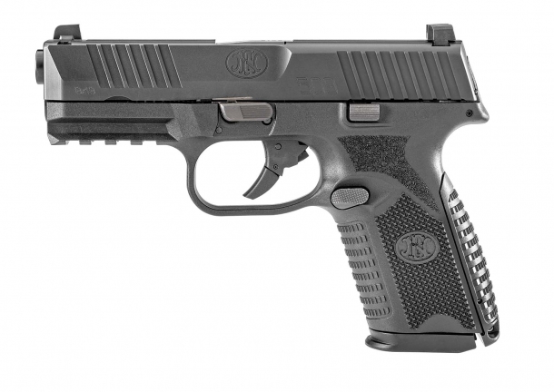 FN America presenta le nuove pistole FN 509 Tactical Black e FN 509 Midsize Pistola FN 509 Midsize