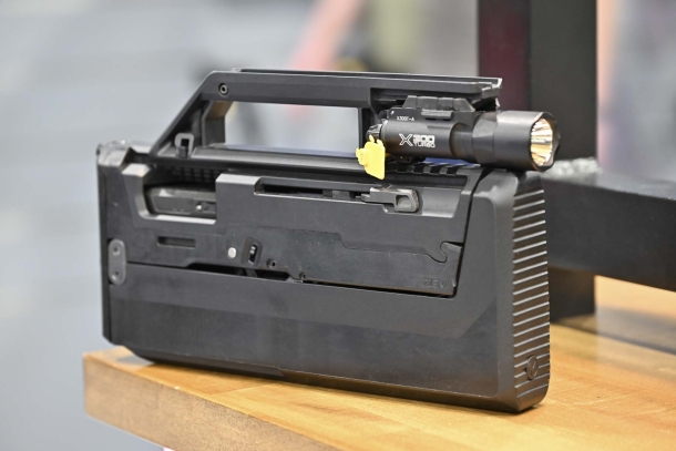 FDP-9 e FDC-9: in arrivo l’arma pieghevole di MagPul e ZEV Technologies FDP-9 e FDC-9: in arrivo l’arma pieghevole di MagPul e ZEV Technologies