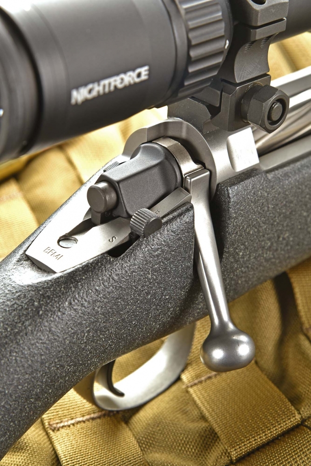 Ready to fire: the manual safetty button is on the right side of the bolt tail