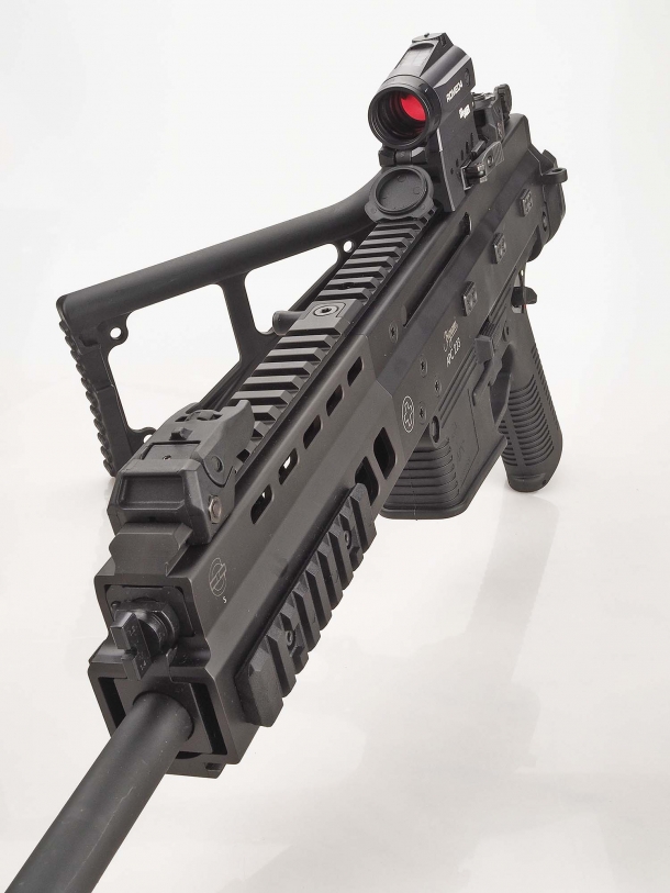 Il B&T APC223 è un'arma dal design decisamente moderno