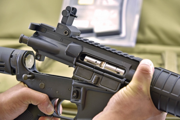 L'arma viene richiusa ed è pronta