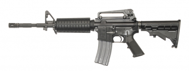 Colt Defense M4 Carbine "Classic Series" 14.5" - lato sinistro