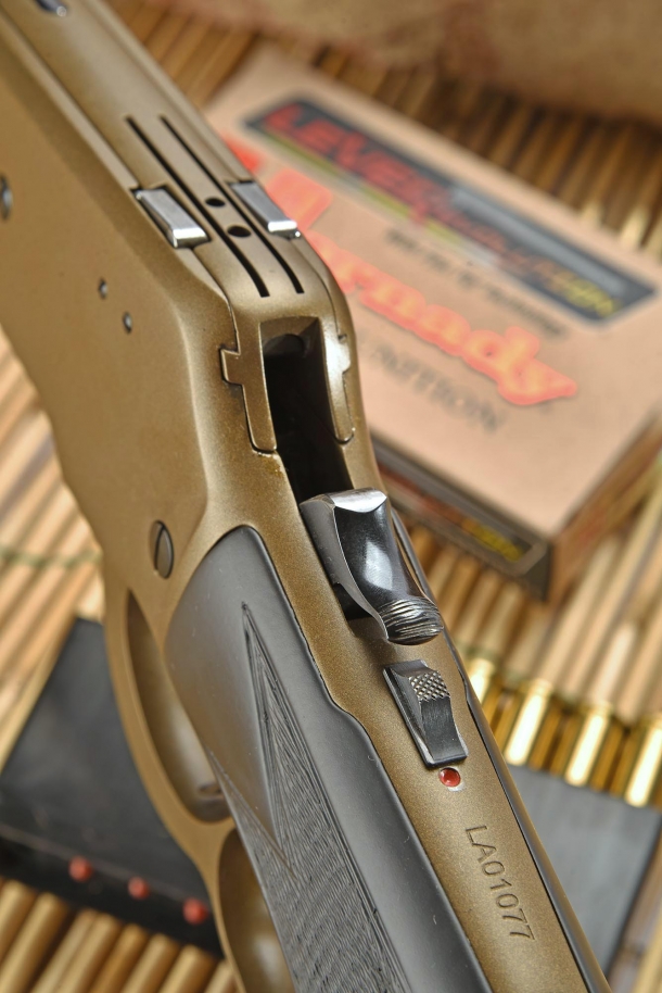 Pedersoli Boarbuster Mark II: the modern lever-action rifle