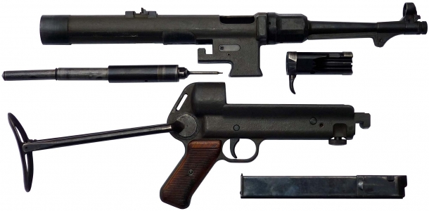 An original MP 38(l) sub-machine gun, field-stripped: the BD 38 strips basically in the same way