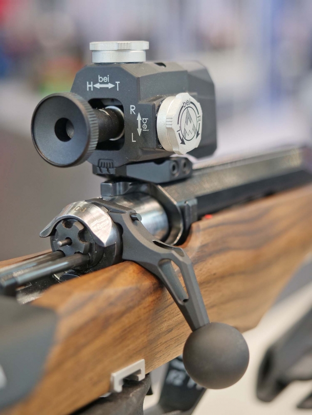  Feinwerkbau 2800 rifle