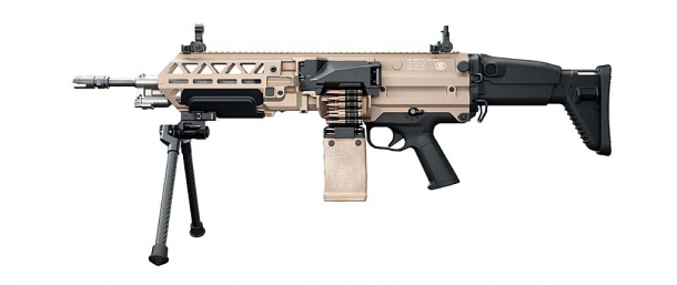 FN EVOLYS, l'evoluzione delle mitragliatrici leggere calibro 5.56mm e 7.62mm Mitragliatrice leggera FN EVOLYS calibro 5.56x45mm NATO, lato sinistro