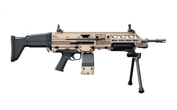 FN EVOLYS, l'evoluzione delle mitragliatrici leggere calibro 5.56mm e 7.62mm Mitragliatrice leggera FN EVOLYS calibro 5.56x45mm NATO, lato destro