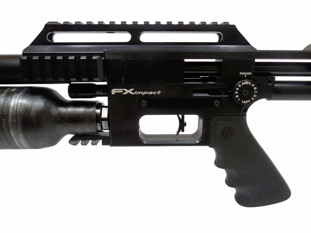 Carabina FX Airguns Impact: arriva la versione italiana! La FX modello Impact presenta una tecnologia brevettata per la regolazione rapida della potenza