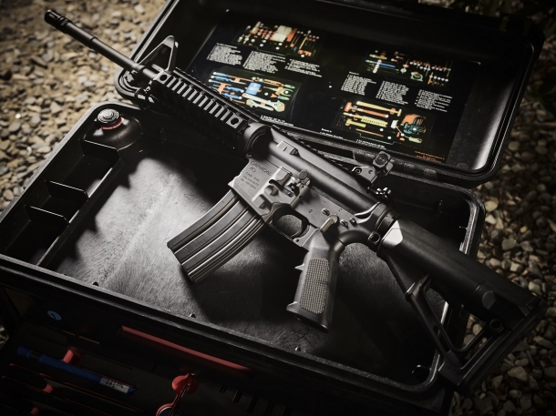 Heckler & Koch HK433: Bundeswehr's next assault rifle (?) Caracal CAR-816