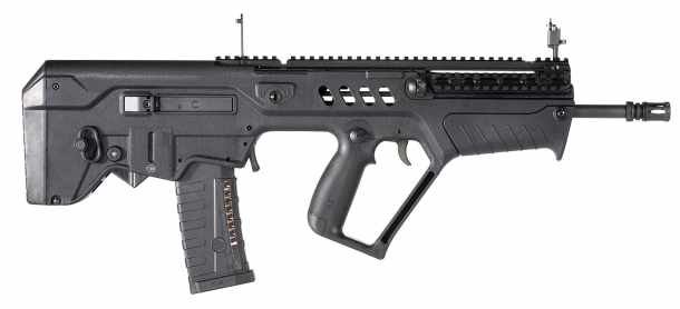 IWI US manda in pensione il Tavor SAR La versione semi-automatica del fucile d'assalto israeliano TAR-21 è stata lanciata sui mercati europei e statunitensi nel 2013