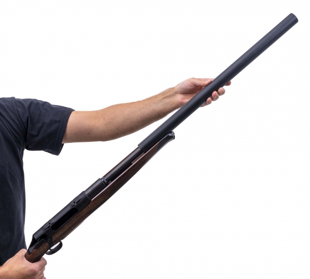 Sauer S404 Silence bolt-action hunting rifle with integral sound suppressor Sauer S404 Silence bolt-action hunting rifle with integral sound suppressor