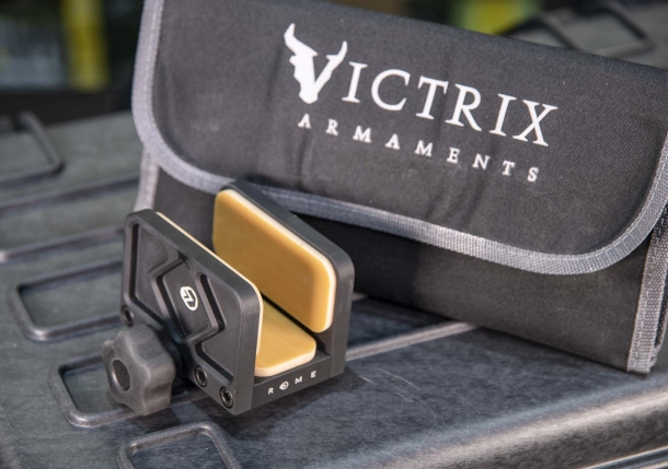 Victrix Scorpio Legio: un fucile speciale per Alessio Sakara! Victrix Scorpio Legio: un fucile speciale per Alessio Sakara!