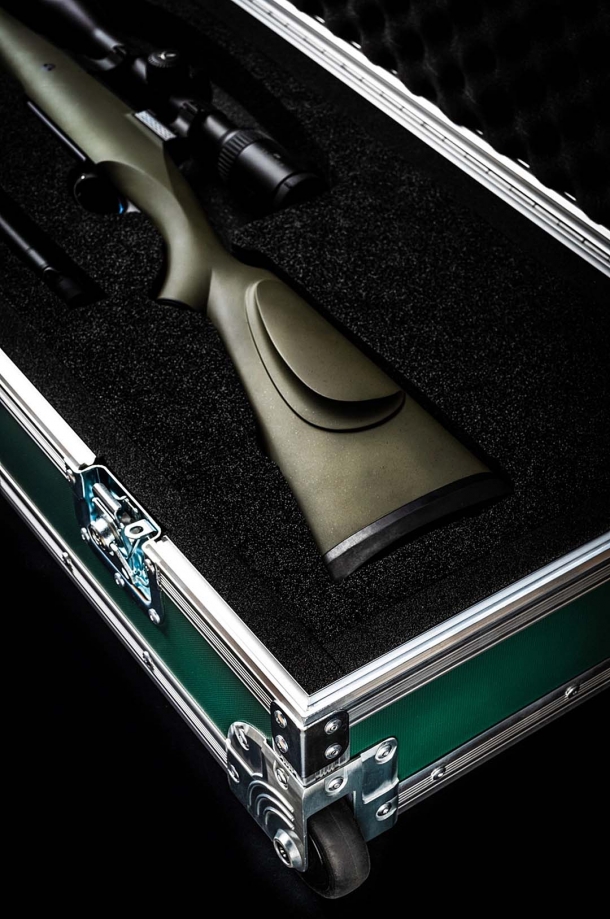 Westley Richards Synthetic All Weather Mountain Rifle: elegance in polymer Westley Richards Synthetic All Weather Mountain Rifle: elegance in polymer
