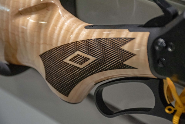 Carabina a leva Marlin 336C Curly Maple