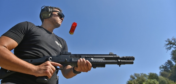 Fabarm STF/12: the all-Italian modular Combat Shotgun