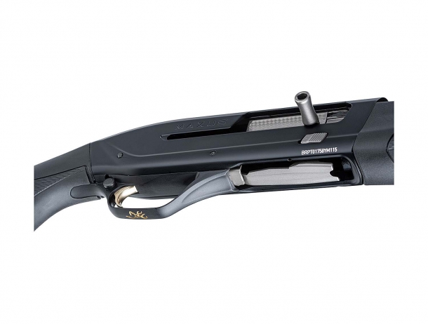 Browning introduces the Maxus 2 Composite Black hunting shotgun Browning introduces the Maxus 2 Composite Black hunting shotgun