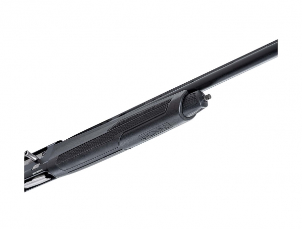 Browning introduces the Maxus 2 Composite Black hunting shotgun Browning introduces the Maxus 2 Composite Black hunting shotgun