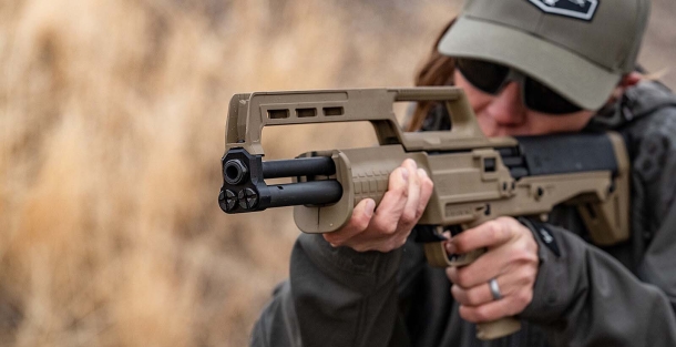 Kel-Tec KSG410, the small-caliber bull-pup pump shotgun Kel-Tec KSG410, the small-caliber bull-pup pump shotgun