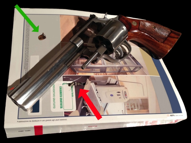 da uno degli elenchi telefonici utilizzati per le prove ho estratto la palla di una cartuccia .357 Magnum sparata con un revolver Smith & Wesson modello 686 con canna da 6"