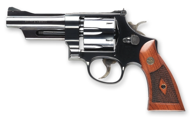 Perché si chiama .357 Magnum Smith & Wesson Model 27, il primo revolver ad essere camerato in .357 Magnum