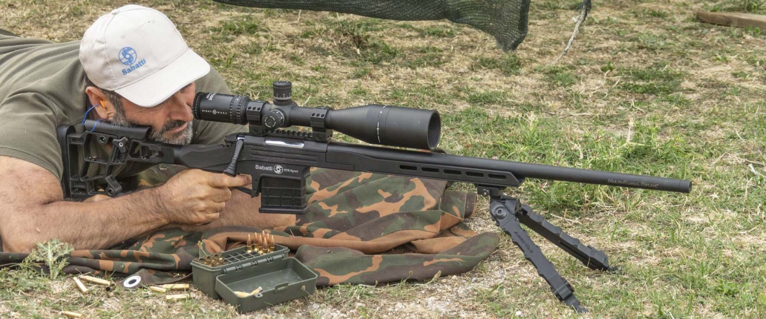 Trofeo Fiocchi-Sabatti 2022 Una delle due carabine Sabatti STR Sport con ottica Sightmark Latitude messe a disposizione dei tiratori sprovvisti di arma Sabatti.