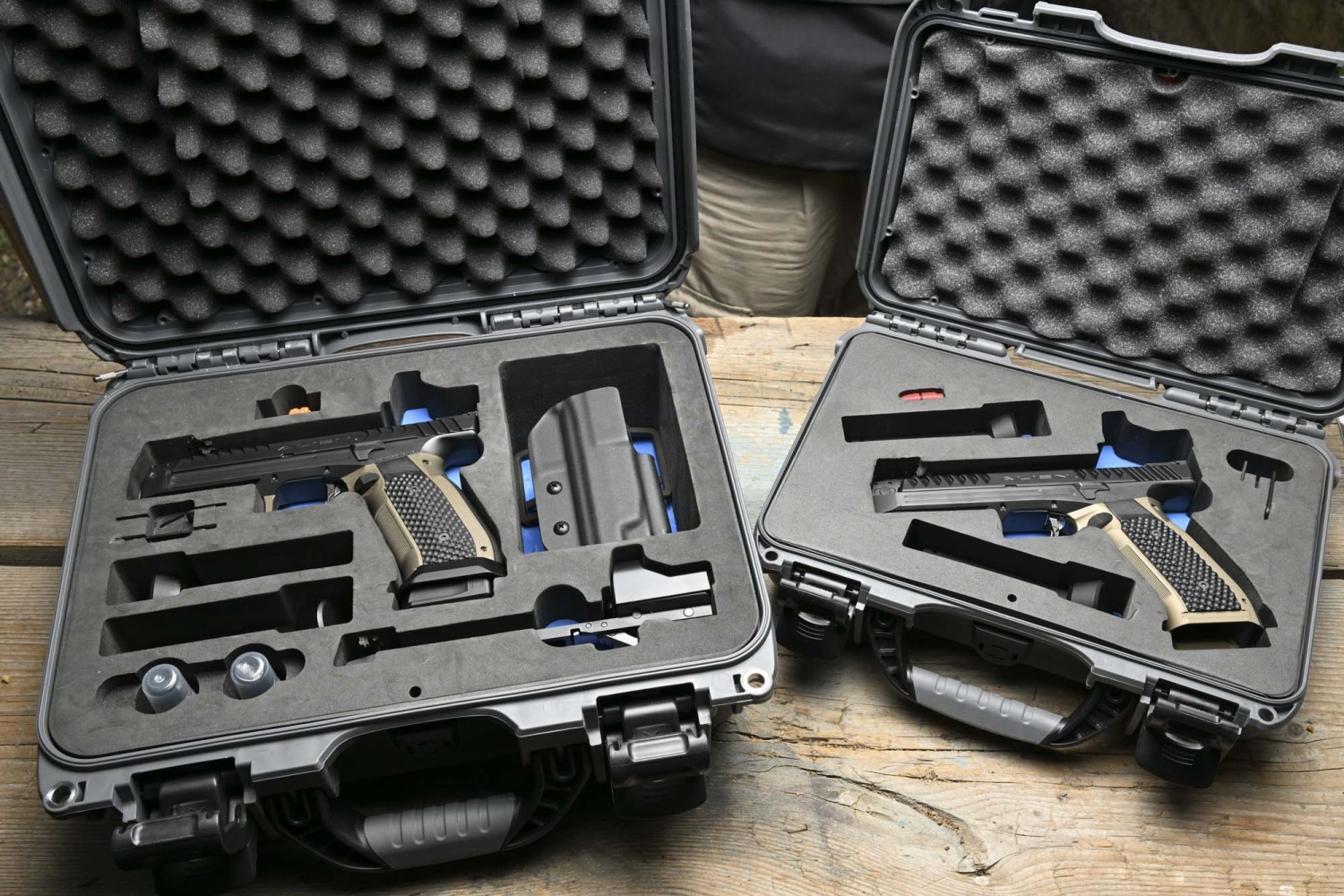 Laugo Arms "Alien": la pistola di un altro pianeta La pistola Laugo Arms Alien nelle due versioni principali distribuite in Italia da TFC