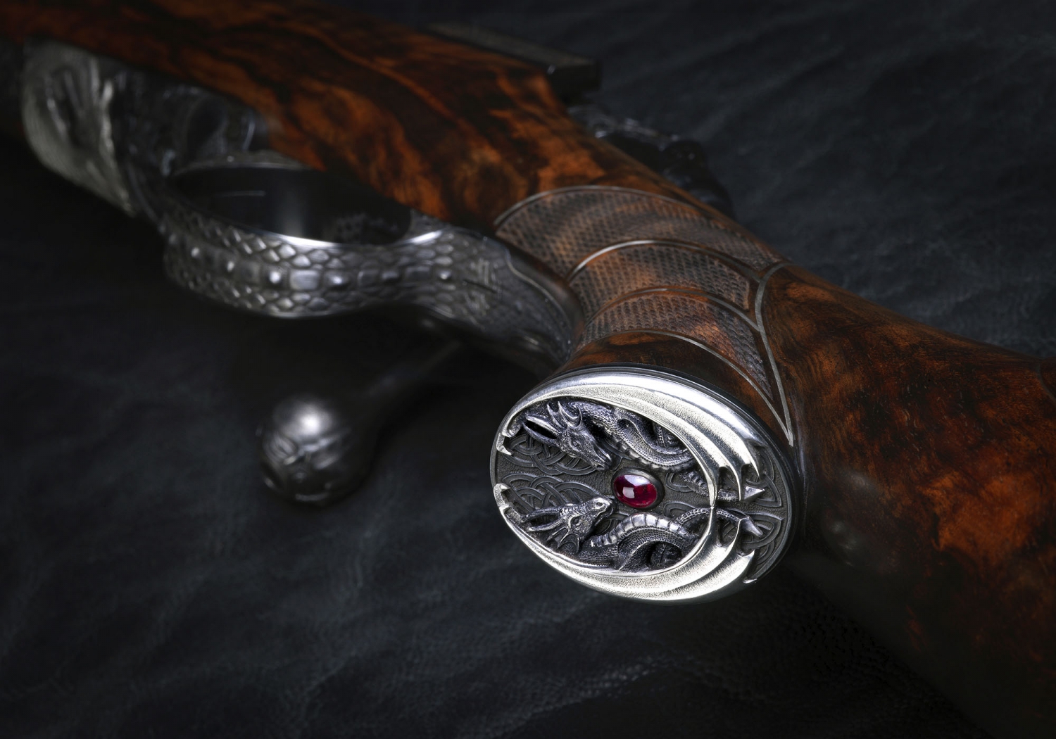 Johann Fanzoj DRACON rifle: not just a hunting gun… Johann Fanzoj DRACON rifle: not just a hunting gun…