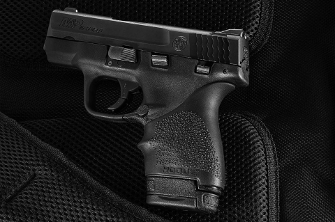 Hogue HandALL Beavertail, grip in gomma per le pistole da difesa