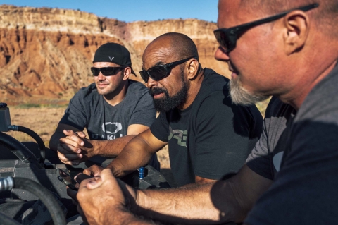 Oakley SI Ballistic HNBL, nuovi occhiali balistici professionali