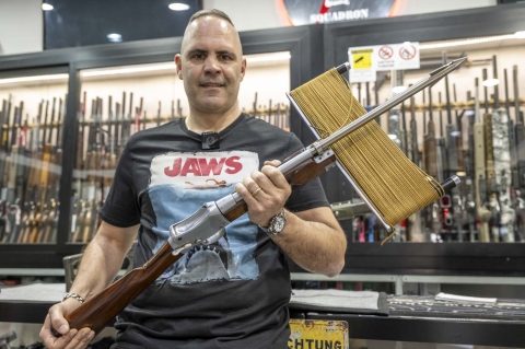 Greener MK2 Light Harpoon Gun: il lancia-arpioni del film “Lo squalo”!
