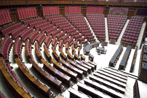 Direttiva armi: si allungano i tempi per il recepimento
