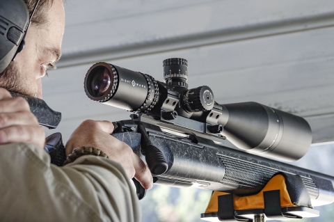 Sightmark Latitude 8-32x60 F-Class riflescope